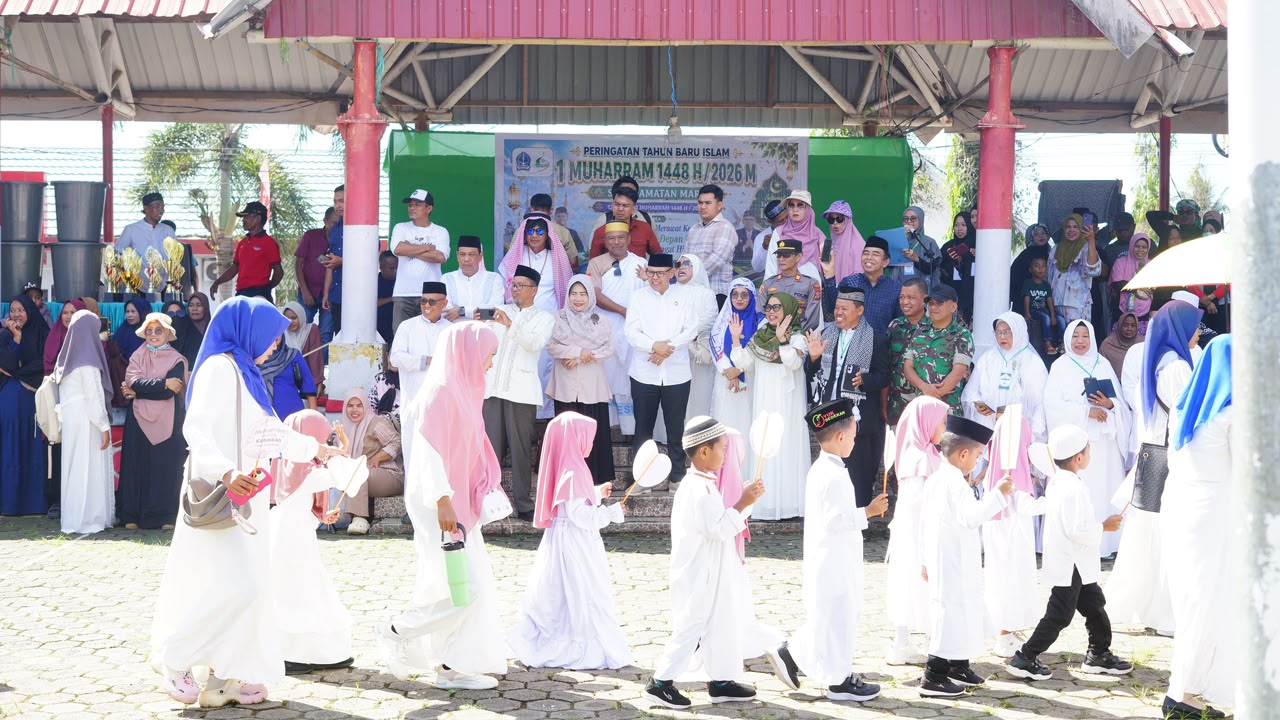 10 Ribu Warga Mare Sambut Tahun Baru Islam, Wabup Bone: Hijrah Dimulai dari Menjadi Pribadi yang Lebih Baik