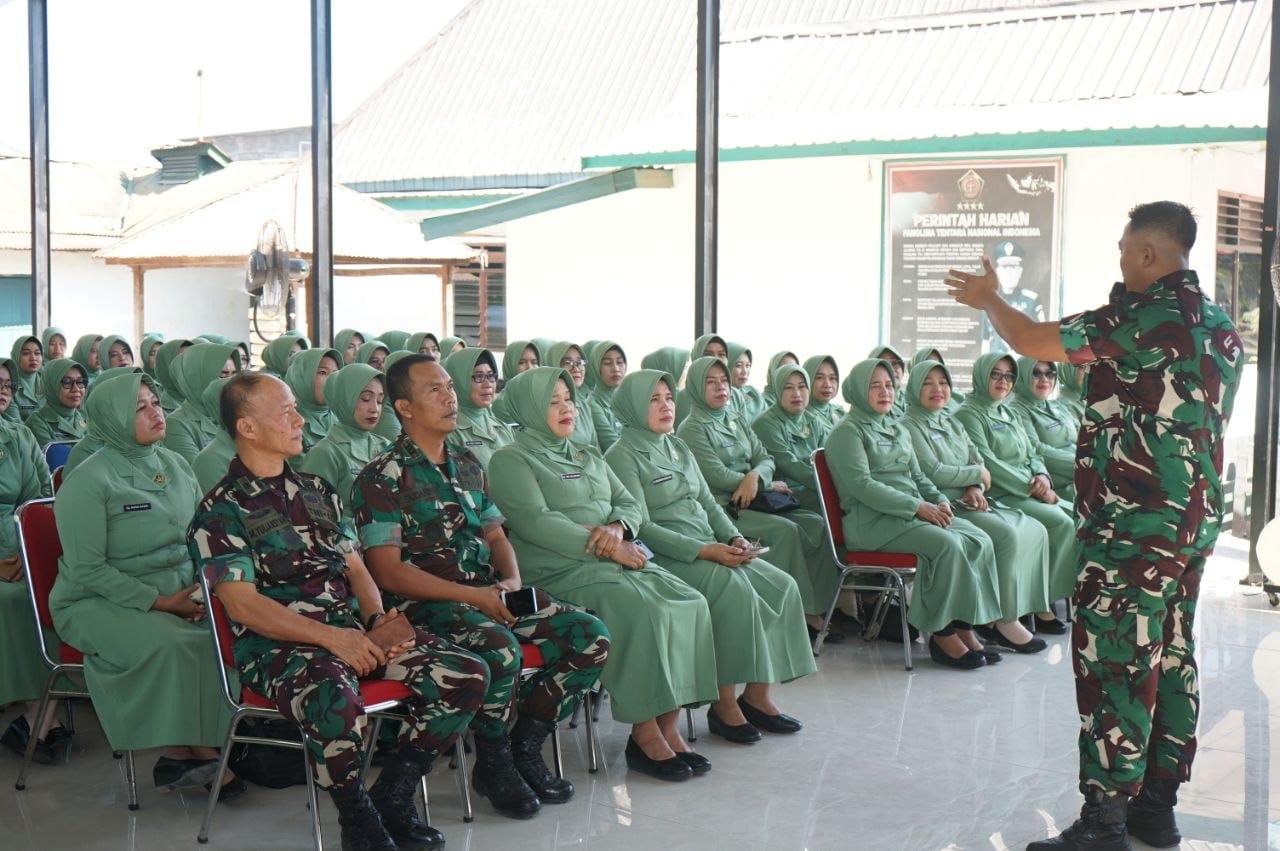 Persit Kodim Gowa Dibekali Keterampilan Selamatkan Nyawa, Dandim Tekankan Peran Strategis Keluarga Prajurit