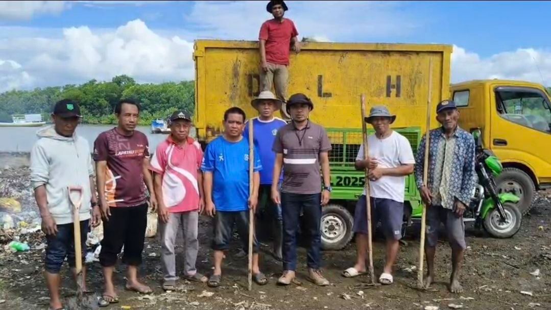 Camat Tanete Riattang Timur Harap Kesadaran Masyarakat Jaga dan Ciptakan Lingkungan Sehat, Bersih serta Berkelanjutan