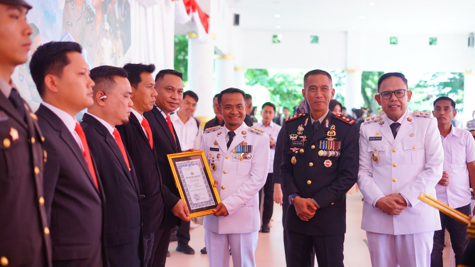 Hari Bhayangkara ke-80, Bupati Bone Apresiasi Peran Polri Jaga Keamanan dan Dorong Pertumbuhan Ekonomi